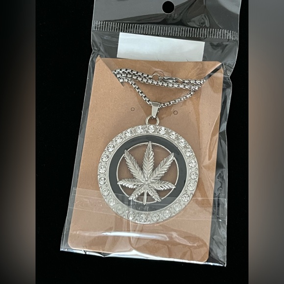 Men *420 Pendant Necklace - Picture 3 of 5